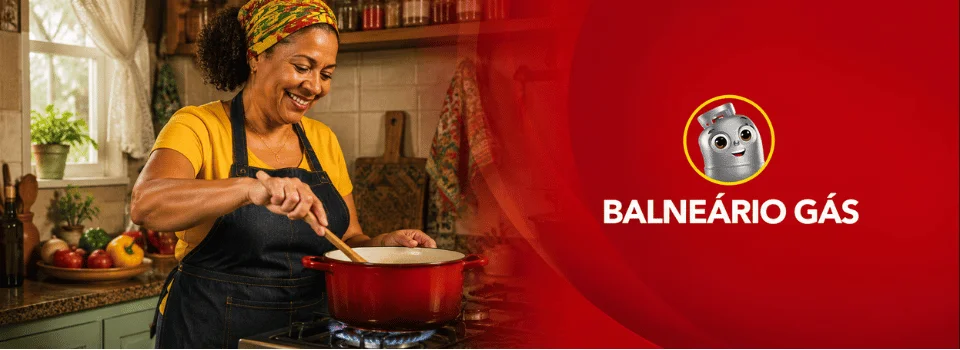 Cliente cozinhando com gás do Balneário